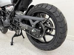 2026 Royal Enfield GUERILLA 450 Silver