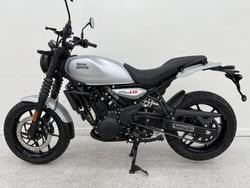 2026 Royal Enfield GUERILLA 450 Silver