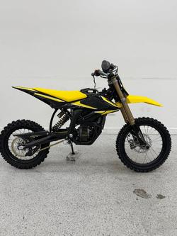 SUR-RON Hyper BEE