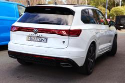 2025 Volkswagen Touareg 210TDI Wolfsburg Edition