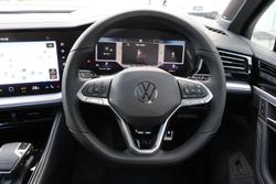 2025 Volkswagen Touareg 210TDI Wolfsburg Edition