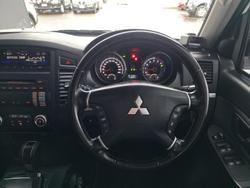 2011 Mitsubishi Pajero GLX