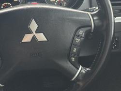 2011 Mitsubishi Pajero GLX