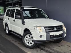 2011 Mitsubishi Pajero GLX
