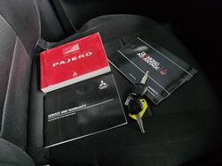 2011 Mitsubishi Pajero GLX
