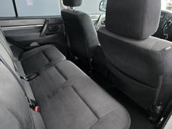 2011 Mitsubishi Pajero GLX