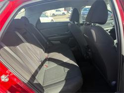2023 HYUNDAI i30 HEV 1.6P DCT CN7.V2 MY24 RED