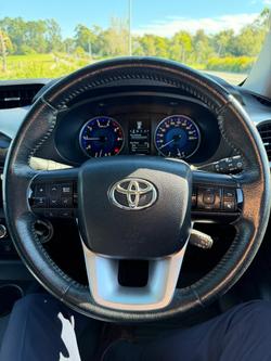2019 Toyota Hilux SR5