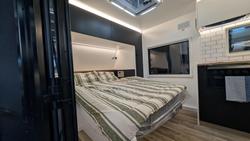 2025 Traveller Track 20' Bunk Save $7,299 Was $85,990