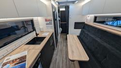 2025 Traveller Track 20' Bunk Save $7,299 Was $85,990