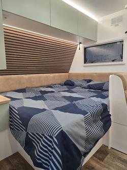 2025 New Age Caravans 15' New Age Manta Ray Expedition Save $9,258 Was $92,584