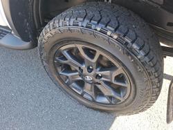 2017 Toyota Hilux SR5
