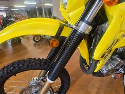 2025 Suzuki DR-Z400E Enduro MC Yellow