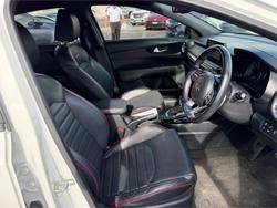 2019 KIA CERATO GT SAFETY PACK BD MY19 WHITE