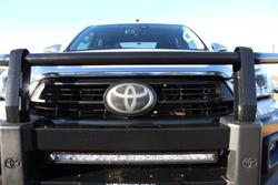2021 Toyota Hilux SR5