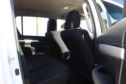 2021 Toyota Hilux SR5