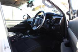 2021 Toyota Hilux SR5