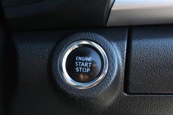2021 Toyota Hilux SR5