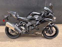 2025 Kawasaki NINJA 400 ZX-4R BLACK