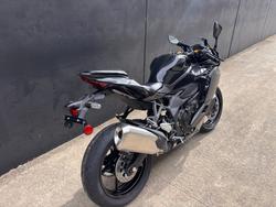 2025 Kawasaki NINJA 400 ZX-4R BLACK