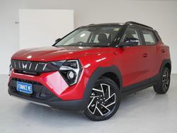 2025 Mahindra XUV3XO AX7L