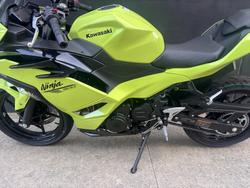 2026 Kawasaki 2026 Kawasaki 500CC NINJA 500 LAMS EX500GTFNW GREEN