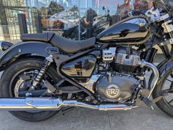 2026 Royal Enfield (see Also Enfiel 2026 Royal Enfield (see Also Enfiel 650CC SUPER METEOR 650 Road INTERSTELLAR GREEN