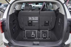 2025 Kia Carnival S