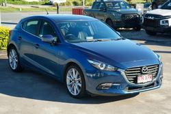 2017 Mazda 3 SP25