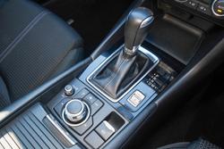 2017 Mazda 3 SP25