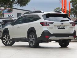 2022 Subaru Outback AWD Touring