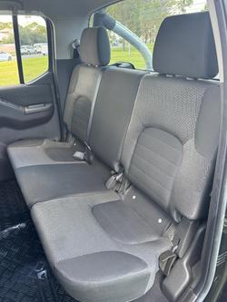 2013 Nissan Navara ST D40 Series 6 4X4 Dual Range Midnight Black
