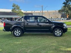 2013 Nissan Navara ST D40 Series 6 4X4 Dual Range Midnight Black