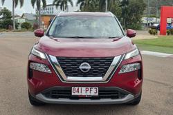 2025 Nissan X-TRAIL ST