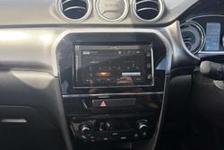 2023 Suzuki Vitara LY Series II Silky Silver