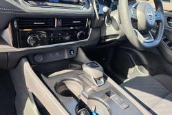 2025 Nissan X-TRAIL ST