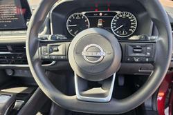 2025 Nissan X-TRAIL ST