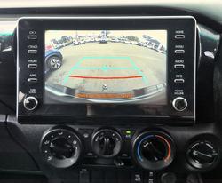 2021 Toyota Hilux SR