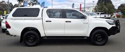 2021 Toyota Hilux SR