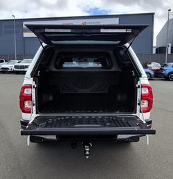 2021 Toyota Hilux SR