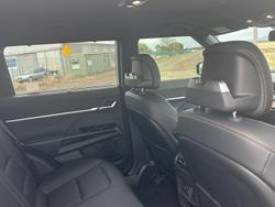 2026 KGM Torres EVX