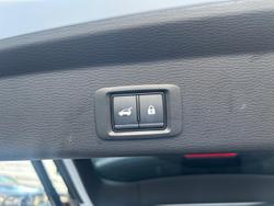 2025 Mitsubishi Outlander PHEV GSR