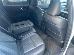 2025 Mitsubishi Outlander PHEV GSR