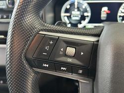 2025 Mitsubishi Outlander PHEV ES