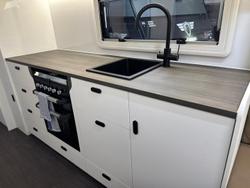 2026 JB Caravans 23'6 Dirt Roader Xtreme Rear Club Save $13,690 Was $136,900