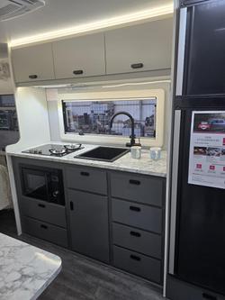 2026 JB Caravans 17'10 Gator X Save $13,270 Was $132,700