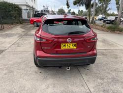 2018 NISSAN QASHQAI ST J11 MY18 Red