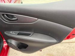 2018 NISSAN QASHQAI ST J11 MY18 Red