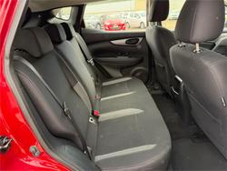 2018 NISSAN QASHQAI ST J11 MY18 Red