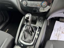 2018 NISSAN QASHQAI ST J11 MY18 Red